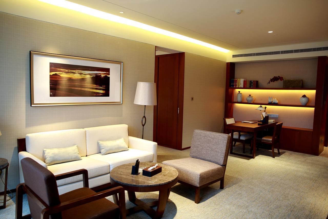 Zhongjian Yanqi Lake View Hotel Pekín Exterior foto